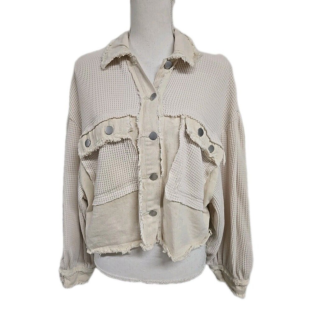 Vici Cropped Waffle Knit Denim Shacket Raw Hem Pockets Beige Women’s Size XS